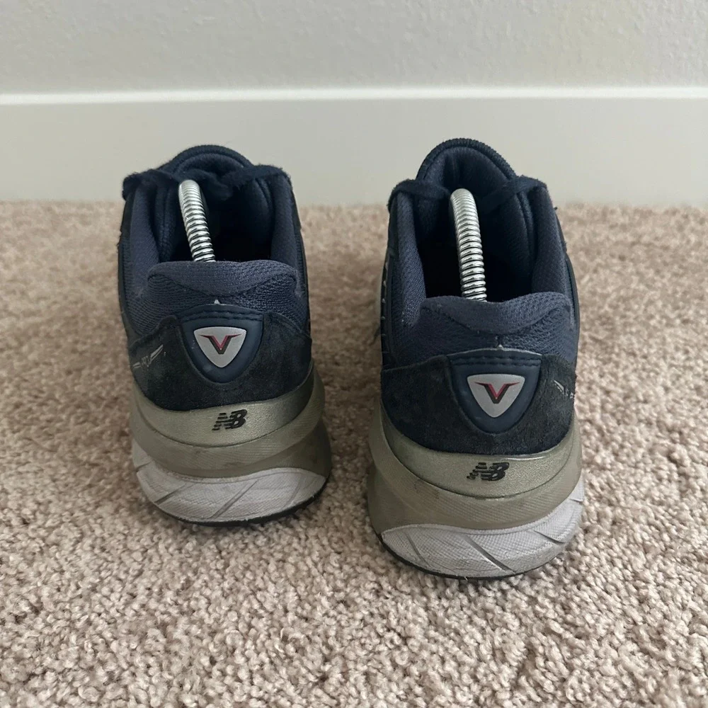 New Balance 990v5‎ Sneakers Mens 10 Navy Blue Made in USA Running Shoes M990NV5